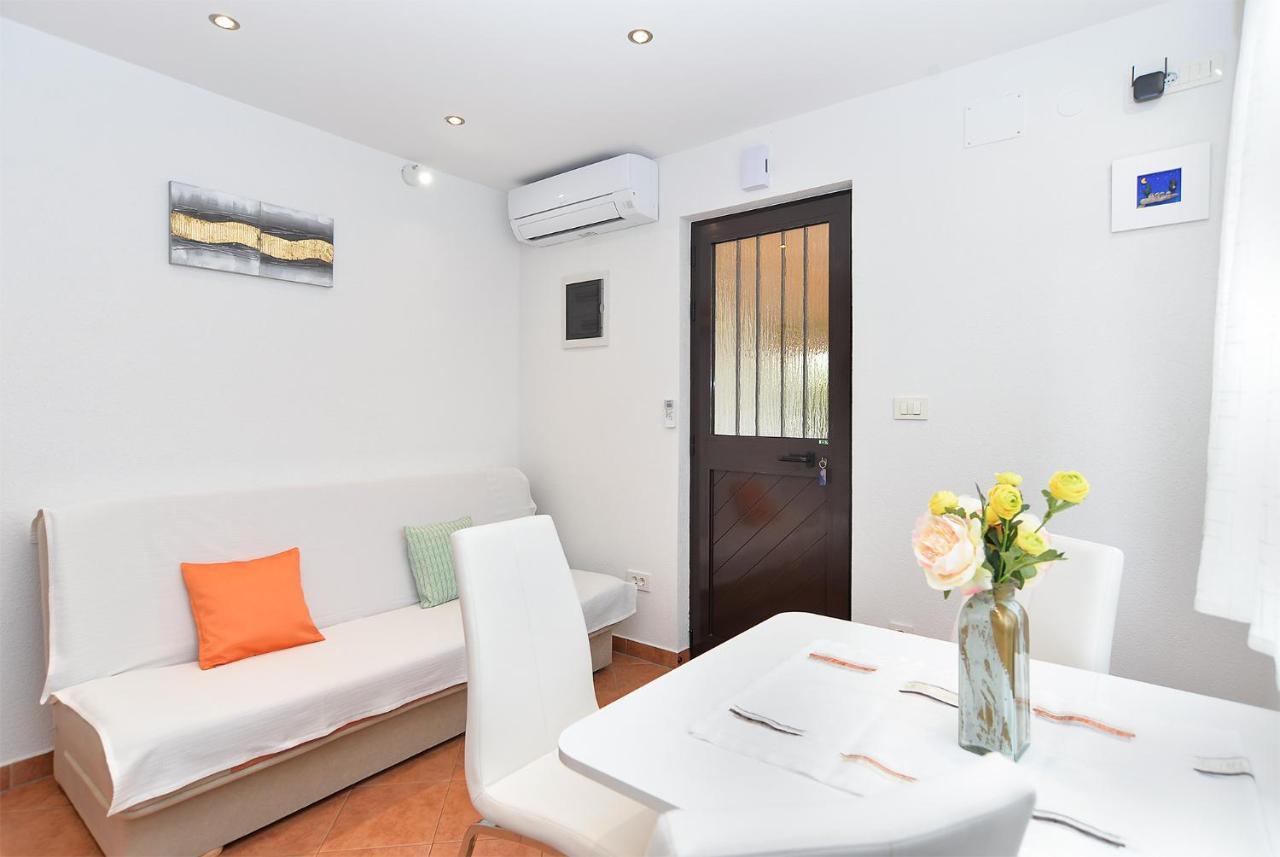 Apartment Snjezana 1064 Rovinj Exterior foto
