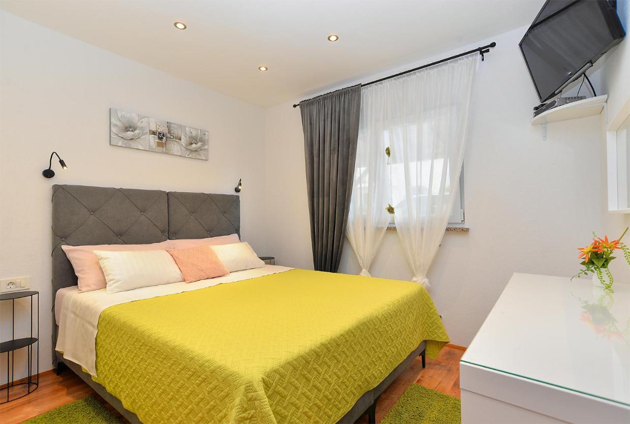 Apartment Snjezana 1064 Rovinj Exterior foto