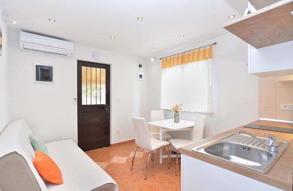 Apartment Snjezana 1064 Rovinj Exterior foto