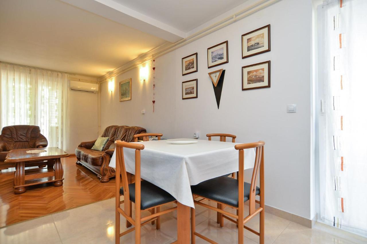 Apartment Snjezana 1064 Rovinj Exterior foto