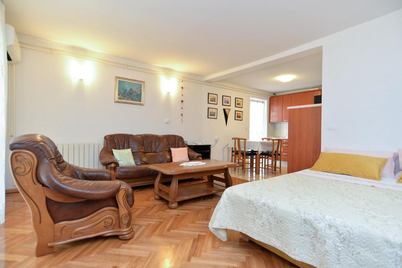 Apartment Snjezana 1064 Rovinj Exterior foto